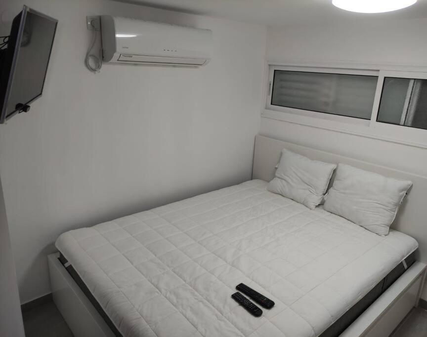 Ferienwohnung יחידת אירוח חדשה ומקסימה בכרמיאל Exterior foto